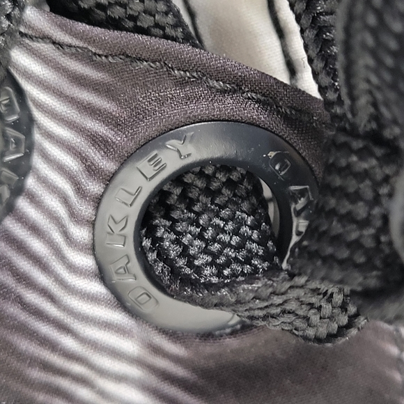 Men's Oakley Boardshorts Size 36 Trunks - Picture 6 of 13